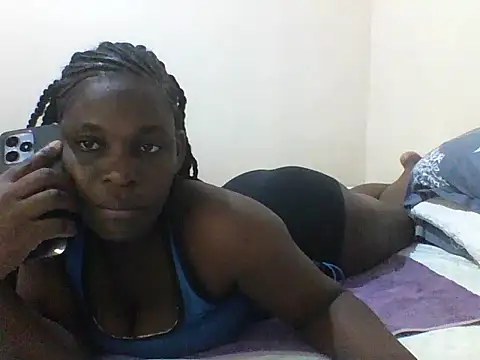 Snapshot of princess-cutie12 chatting on January 6, 2026, 7:07 pm princess-cutie12 online show from January 6, 2026, 7:07 pm