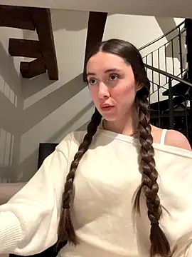 Snapshot of emiliasommer chatting on November 25, 2025, 7:47 pm emiliasommer online show from November 25, 2025, 7:47 pm