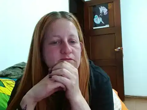 Snapshot of ViioletaMora chatting on November 28, 2025, 6:24 am ViioletaMora online show from November 28, 2025, 6:24 am