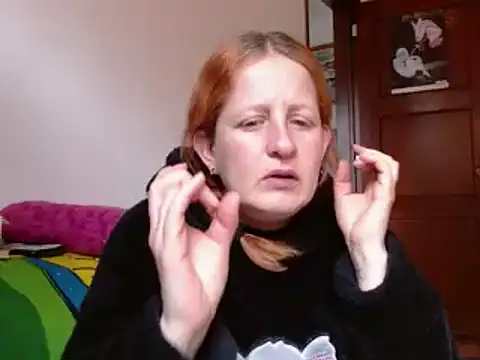 Snapshot of ViioletaMora chatting on November 13, 2025, 5:28 pm ViioletaMora online show from November 13, 2025, 5:28 pm