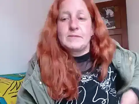 Snapshot of ViioletaMora chatting on October 22, 2025, 7:46 pm ViioletaMora online show from October 22, 2025, 7:46 pm