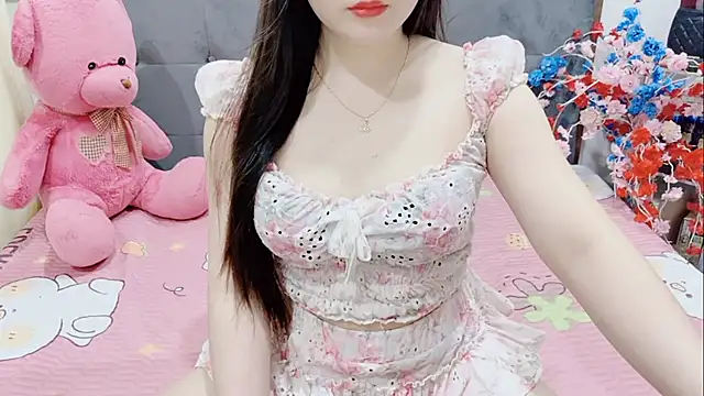 Snapshot of Funikio chatting on April 7, 2026, 1:07 am Funikio online show from April 7, 2026, 1:07 am