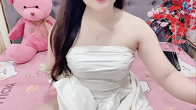 Snapshot of Funikio chatting on November 8, 2025, 2:15 am Funikio online show from November 8, 2025, 2:15 am