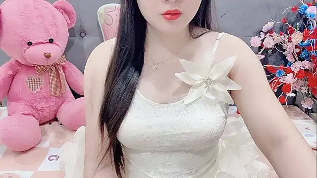 Snapshot of Funikio chatting on December 15, 2025, 1:22 am Funikio online show from December 15, 2025, 1:22 am