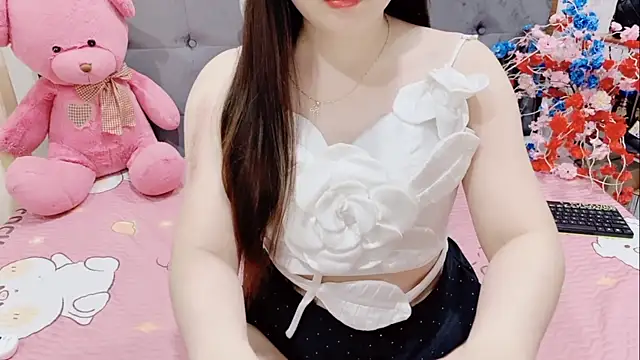 Snapshot of Funikio chatting on April 10, 2026, 1:23 am Funikio online show from April 10, 2026, 1:23 am