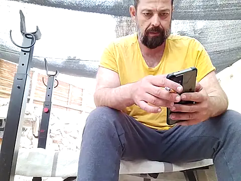 zefside42 online show from November 30, 2025, 11:44 am