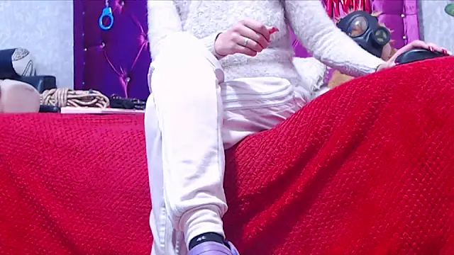 Snapshot of AyshaScott chatting on February 16, 2026, 1:21 pm AyshaScott online show from February 16, 2026, 1:21 pm