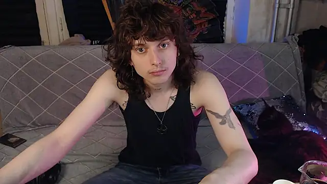 Snapshot of axxxturel chatting on June 16, 2026, 11:38 pm axxxturel online show from June 16, 2026, 11:38 pm