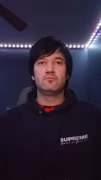 Stix Zadinia online show from November 6, 2025, 1:48 pm