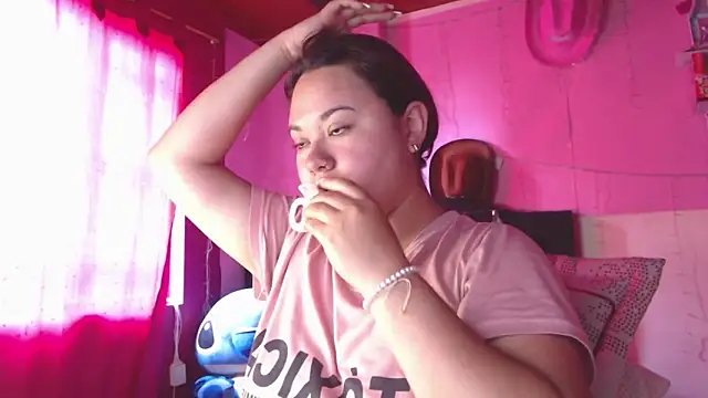 Snapshot of NikkiRous_ chatting on March 30, 2026, 2:18 pm NikkiRous online show from March 30, 2026, 2:18 pm