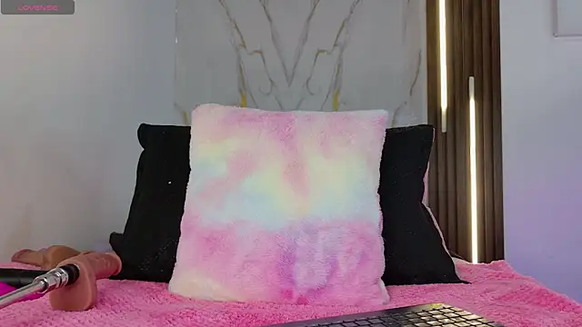 Snapshot of mia_099 chatting on October 25, 2025, 8:31 pm mia 099 online show from October 25, 2025, 8:31 pm