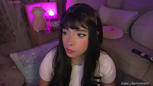 Snapshot of Cheerrysweett chatting on February 10, 2026, 1:15 am Cheerrysweett online show from February 10, 2026, 1:15 am