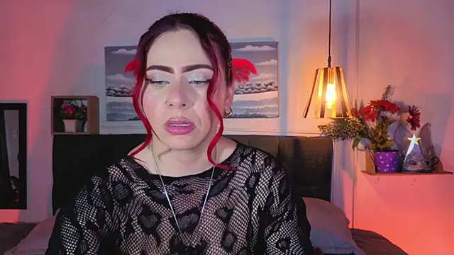 Snapshot of Dulce_charlottee chatting on April 16, 2026, 9:39 pm Dulce charlottee online show from April 16, 2026, 9:39 pm