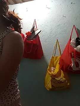 Snapshot of Lara_Asher chatting on September 9, 2025, 5:55 pm Lara Asher online show from September 9, 2025, 5:55 pm