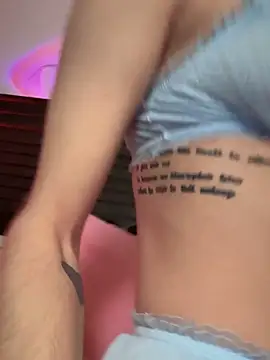 Snapshot of BrattyBae_xo chatting on November 23, 2025, 7:24 pm BrattyBae xo online show from November 23, 2025, 7:24 pm