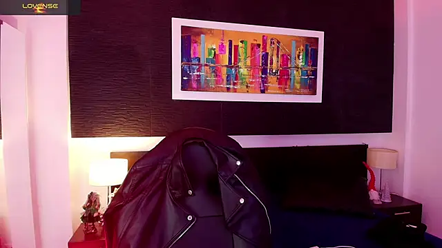 Snapshot of EvaaFoxxy1 chatting on December 16, 2025, 3:33 am EvaaFoxxy1 online show from December 16, 2025, 3:33 am