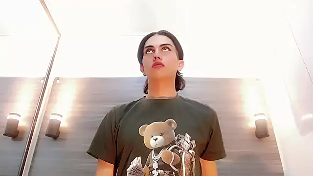 Daniela Pink  online show from November 26, 2025, 5:46 pm