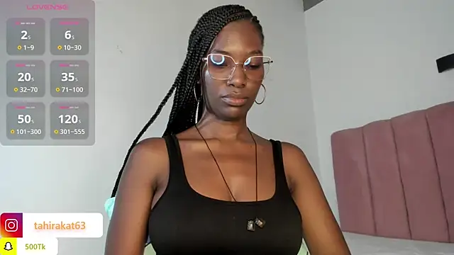 Snapshot of Tahira_21_ chatting on May 8, 2026, 7:50 pm Tahira 21 online show from May 8, 2026, 7:50 pm