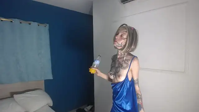 Snapshot of barbara_anal_squirt_ chatting on March 21, 2026, 8:30 am barbara anal squirt online show from March 21, 2026, 8:30 am