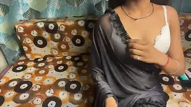 Snapshot of shuhana_ chatting on April 20, 2026, 4:59 am shuhana online show from April 20, 2026, 4:59 am