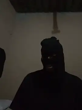 Snapshot of Gifttheskimaskboy chatting on February 15, 2026, 8:08 pm Gifttheskimaskboy online show from February 15, 2026, 8:08 pm