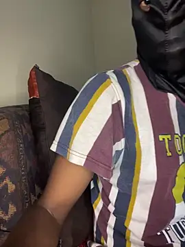 Snapshot of Gifttheskimaskboy chatting on March 3, 2026, 6:04 pm Gifttheskimaskboy online show from March 3, 2026, 6:04 pm