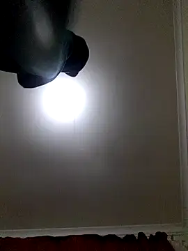 Snapshot of Gifttheskimaskboy chatting on February 22, 2025, 2:50 am Gifttheskimaskboy online show from February 22, 2025, 2:50 am