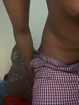 Snapshot of Gifttheskimaskboy chatting on February 4, 2026, 3:01 am Gifttheskimaskboy online show from February 4, 2026, 3:01 am