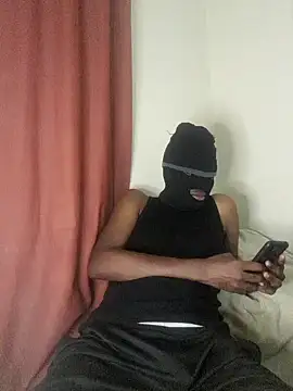 Snapshot of Gifttheskimaskboy chatting on December 25, 2024, 5:26 pm Gifttheskimaskboy online show from December 25, 2024, 5:26 pm