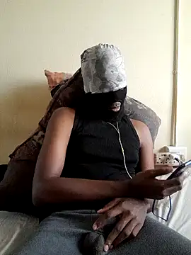 Snapshot of Gifttheskimaskboy chatting on March 11, 2025, 7:14 am Gifttheskimaskboy online show from March 11, 2025, 7:14 am