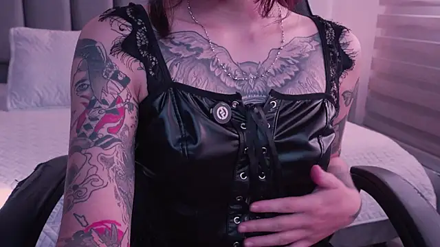 Snapshot of AnnyThompson_ chatting on December 21, 2025, 9:26 pm AnnyThompson online show from December 21, 2025, 9:26 pm