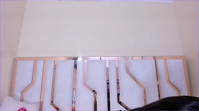 TifanyChill online show from October 14, 2025, 7:03 pm