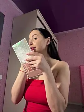 Kristis43 online show from June 10, 2026, 11:22 am