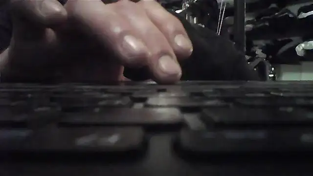 lukasdie online show from May 24, 2026, 1:49 am