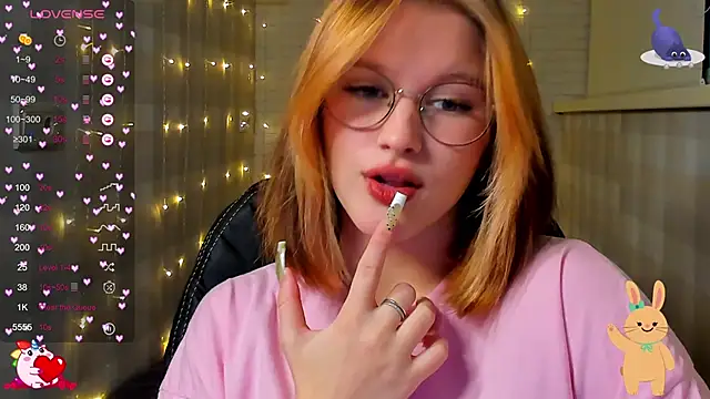 lauritta shy online show from December 4, 2024, 12:35 am