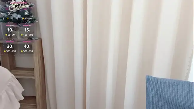 Snapshot of KaleAnisa chatting on November 19, 2025, 1:16 am KaleAnisa online show from November 19, 2025, 1:16 am