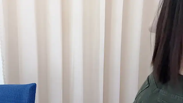 KaleAnisa online show from February 12, 2026, 1:27 am