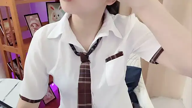 Snapshot of KaleAnisa chatting on April 13, 2026, 1:20 am KaleAnisa online show from April 13, 2026, 1:20 am