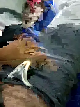 sexoooj online show from October 28, 2025, 9:36 pm