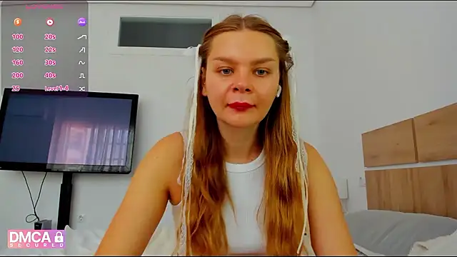 Snapshot of Molly_sweetie chatting on May 7, 2026, 6:39 am Molly sweetie online show from May 7, 2026, 6:39 am