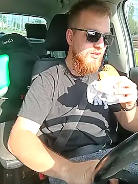 Snapshot of Sweet_bear69 chatting on September 19, 2025, 1:15 pm Sweet bear69 online show from September 19, 2025, 1:15 pm