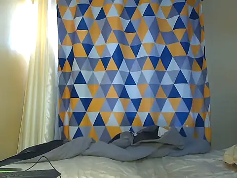 Mila Melanie online show from September 19, 2025, 6:39 am