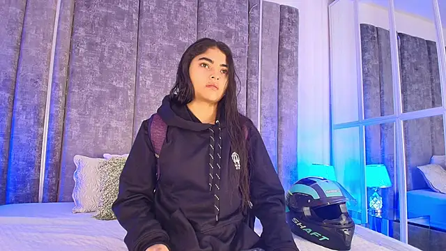 GiselOrtiz online show from March 31, 2026, 10:50 am