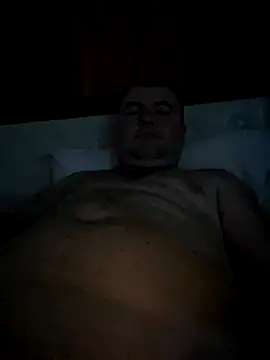 Snapshot of bigdickdino23 chatting on December 3, 2024, 6:21 am bigdickdino23 online show from December 3, 2024, 6:21 am