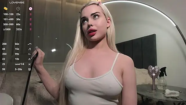 kayaangels online show from November 21, 2025, 12:42 am