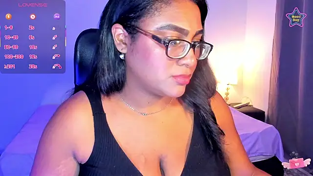 BlakmillerrGilson online show from May 14, 2026, 7:33 pm