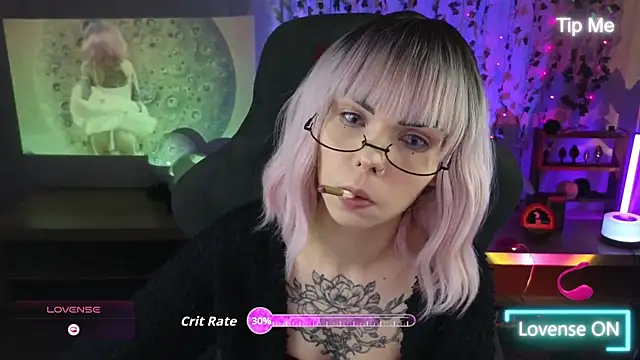 Kerry Kirk online show from April 21, 2026, 8:26 pm