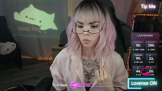 Kerry Kirk online show from November 27, 2025, 8:42 pm