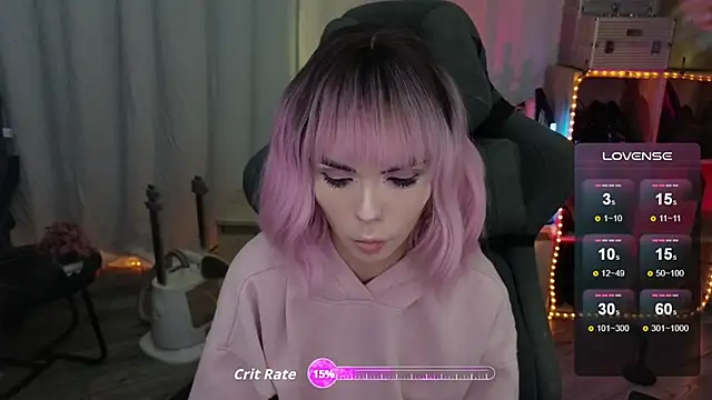 Kerry Kirk online show from November 4, 2025, 9:07 pm