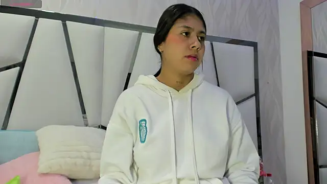 Snapshot of _aurora18_ chatting on September 10, 2025, 3:05 am aurora18 online show from September 10, 2025, 3:05 am